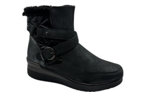 BOTIN HEBILLAS TEXTIL ABULLONADO CUÑA