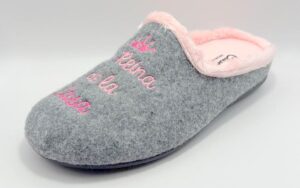 CHINELA LA REINA DE LA P/EXTRAIBLE