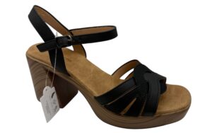 SANDALIA TIRITAS UNIDAS TACON MADERA GEL