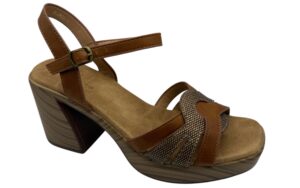 SANDALIA TIRITAS UNIDAS TACON MADERA GEL