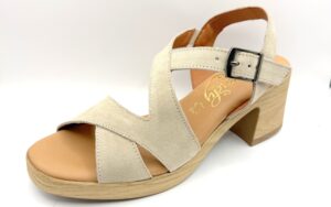 SANDALIA DANDAS CRUZADAS  TACON GEL Ref. 4056